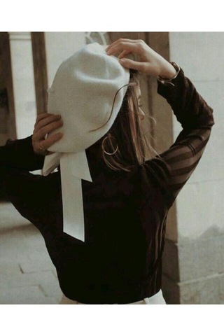 Fransız Ressam Keçe Bere Beyaz