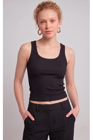 Nacar Store Kadın Fitilli Görünümlü Kaşkorse Kalın Askılı Basic Beyaz Bluz Atlet Siyah