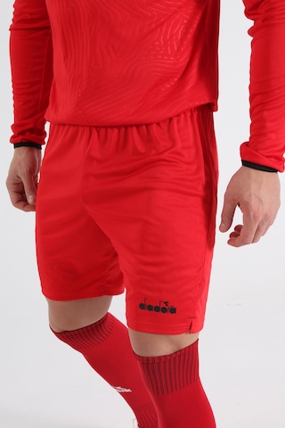 Diadora Elite Futbol Kaleci Şortu Kırmızı