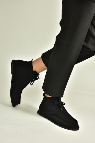 Fox Shoes V846926302 Siyah Süet Düz Tabanlı Bağcıklı Kadın Bot Siyah