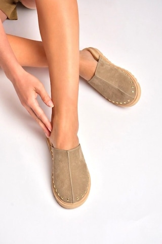 Fox Shoes Y918132902 Bej Süet Önü Kapalı Sabo Terlik