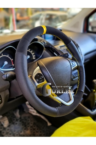 Fort Focus 3 Uyumlu Dikmeli Direksiyon Kılıfı Noktalı-Alkantara Sarı Yüzüklü