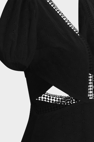 Açelyaokcu Fisto Detaylı Cut Out V Yaka Slim Fit Kadın Mini Elbise Siyah