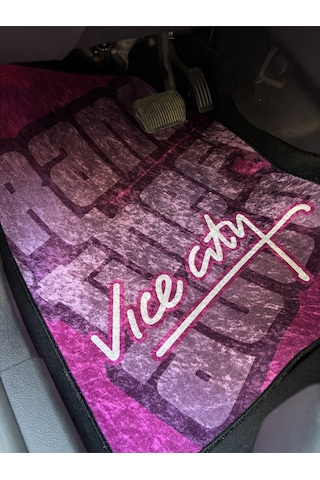 Lüx Oto Halı Paspas Desenli Yıkanabilir Unıversal Her Araca Uyumlu Gta Pembe