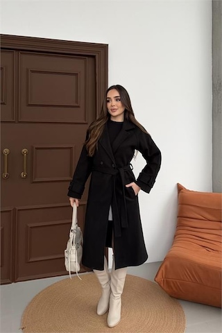 Neşeli Butik Kadın Siyah Kuşaklı Reglan Kol Düğmeli Premium Kaşe Kaban Nbkbn01 Siyah