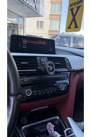 Bmw F20 Uyumlu Araç Içi Premium Telefon Tutucu - Araba Telefon Tutacağı Havalandırma Için 1