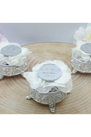 Ayaklı Yuvarlak Kutu Üzeri Pleksi Nikah Şekeri 30 Adet