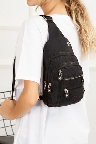 Newish Polo Kadın Krinkıl Kumaş Çapraz Tek Kol Göğüs Ve Omuz Sırt Çantası-crossbody Bag Siyah