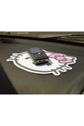 Hello Kitty Torpido Üstü Kaydırmaz Ped