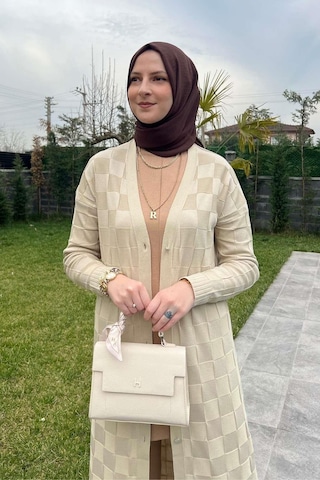 Rabia Şamlı Dama Desenli Taş Triko Hırka Normal