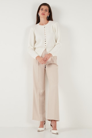 Lela Premium Comfort Fit Yuvarlak Yaka Crop Triko Bayan Hırka 680Hi00164 Ekru