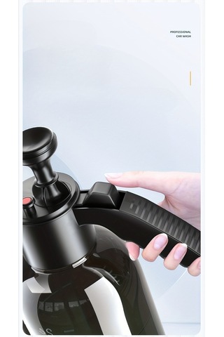 Tcherchı 2 L El Tipi Yüksek Basınçlı Plastik Bahçe Sulama Kabı Siyah