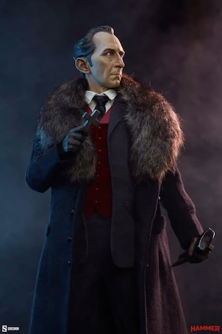 Sideshow Collectibles Van Helsing Premium Format Figure 300376 Horror Classics / Dracula 1958 / Peter Cushing