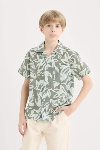 DeFacto Erkek Çocuk Oversize Geniş Kalıp Polo Yaka Kısa Kollu Gömlek D7779A825SMKH430