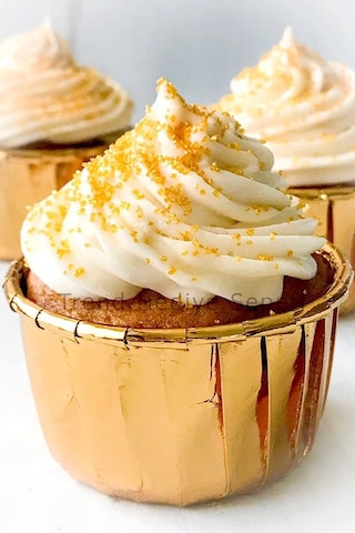 Trend Hediye Sepeti 25'li Gold Muffin Kek Kalıbı, Kek Kapsülü Cupcake Kalıbı, Airfryer Uyumlu Diğer