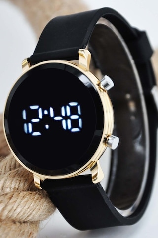 Altın Renk Kasa Siyah Silikon Kordonlu Şık Kadın Kol Saati Su-469