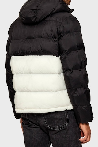 Calvin Klein Erkek Mont Lv04rd527g Yas Beyaz Beyaz