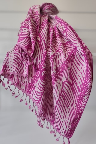 Jakarlı Müslin Peştemal-yaprak Desen-90x170 Cm Fusya Fuşya