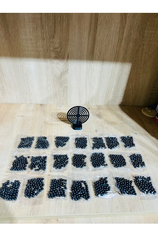 Hedef 9 Cm Siyah Renk + 21 Paket Plastik Boncuk Karışık
