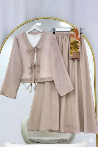 Lovie Moda Müslin Dokulu Bağlamalı Etekli Takım Bej