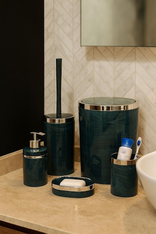 Makri Home Banyo Seti 5'li, Yuvarlak, Akrilik-çöp Kovası, Wc Fırçalık, Sıvı Sabunluk, Diş Fırçalık, El Sabunluk Yeşil