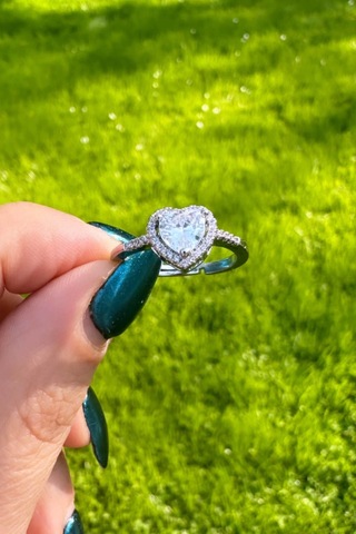 Taş Detaylı Kalp Yüzük - Gümüş Renk