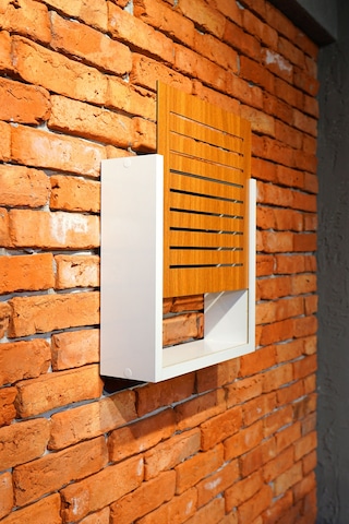 Modem Saklama Kutusu Sürgülü Yukarı Açılır 35 X 35 Çizgili Ceviz