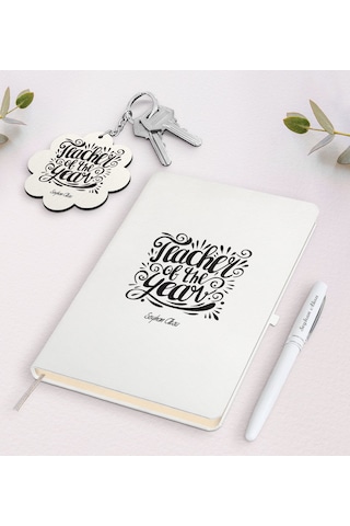 Kişiye Özel Yılın Öğretmeni Beyaz Defter Kalem + Anahtarlık