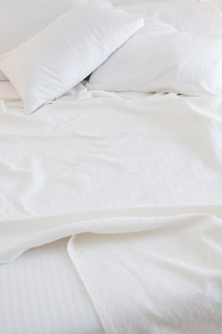 Oslo Serisi Tek Kişilik Otel Pikesi 160 230cm Beyaz