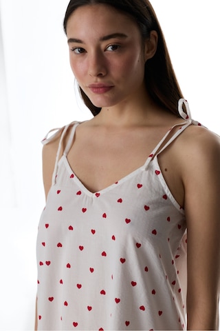 Penti Kırık Beyaz Red Hearts Gecelik