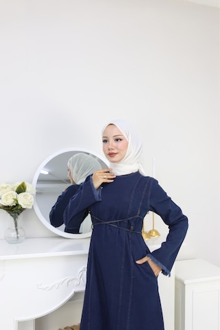 Caddebostan Moda Lacivert Denim Çift Bağcık Detaylı Uzun Kot Jean Tesettür Elbise
