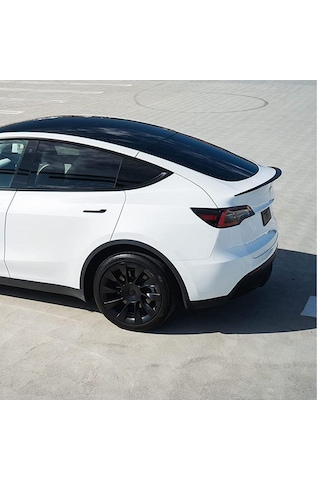 Tesla Model Y Bagaj Üstü Piano Black Spoiler