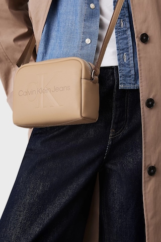 Calvin Klein Kadın Çanta K60K612220 PBF Bej