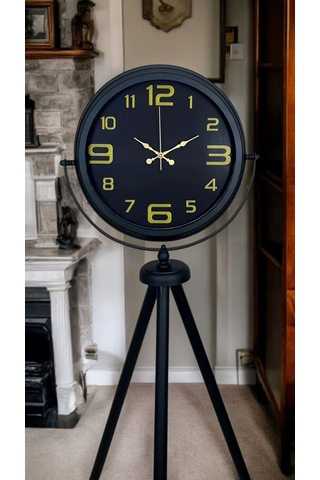 Gold Rakamlı Siyah Tripod Ayaklı Saat