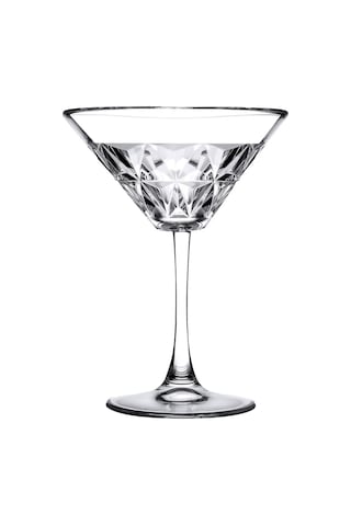 220 Cc Kapasiteli Şık Martini Bardağı İle Özel Sunumlar 1
