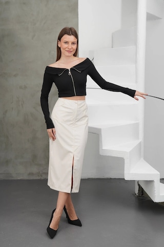 Yırtmaçlı Uzun Deri Etek Krem Krem