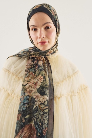 Defacto Fresh Scarfs X Defacto Night Bloom Viskon Şal I1741ax26smbk27 Siyah-bk27