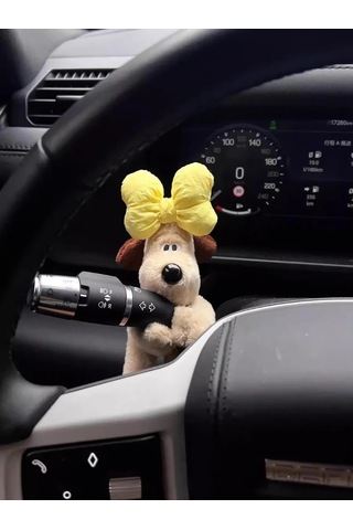 A Seller Şoför Paneline Takılan Sarılı Kurdeleli Köpek Arabası Oyuncağı 399295886