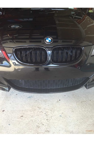 Bmw E60 M5 Ön Böbrek Panjur Piano Black 2003 - 2009 Çift Tırnak