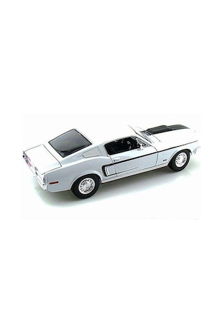 1:18 1968 Ford Mustang Gt Cobra - Jet
