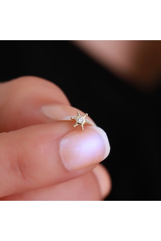 14 Ayar Altın Ortası Taşlı Yıldız Tragus Piercing Sarı