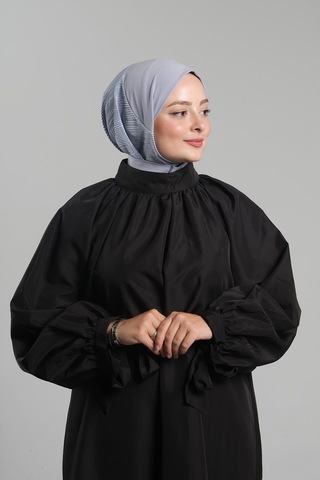 Hürrem Bone Gri Pratik Hazır Geçmeli Tesettür Eşarp Sandy Arkadan Çıtçıtlı Piliseli Hijab 2406 15 Gri