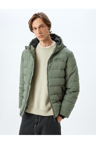 Koton Şişme Mont Slim Fit Fermuarlı Slogan Baskılı Yeşil 5wam20093hw Yeşil