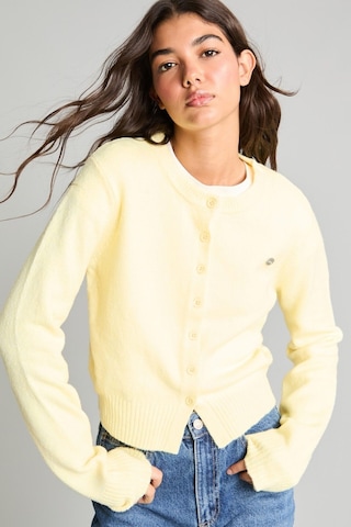 Defacto Slim Fit Bisiklet Yaka Düğmeli Triko Basic Hırka E8236ax26auyl238 Sarı-yl238