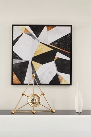 Chacha Home Luxury Üçgen Space Geometrik Sanat Masa Saati Lüks Dekoratif & Modern Hediyelik 35x30x5 Cm Gold