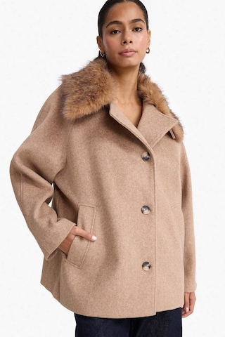 Defacto Çıkarılabilir Suni Kürk Yaka Regular Fit Düğmeli Kaşe Kaban F1218ax25wnbg501 Bej-bg501