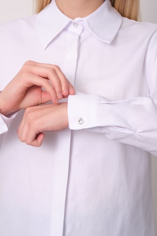 Pera Moda Kadın Slim Fit Pamuklu Ofis Gömleği Beyaz