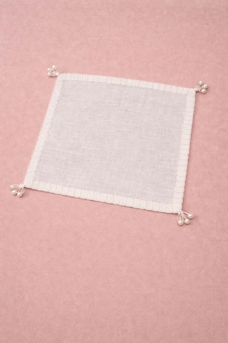 İnci Detaylı Sunum Peçetesi 18x18 Cm 1 Adet Kırık Beyaz Köşe İncili