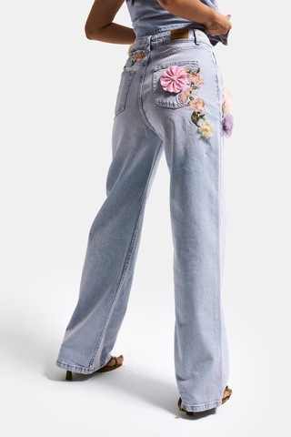 it's basic Kadın Kot Rengi 4s6-89 Straight Fit Gül Ve Nakış Detaylı Özel Tasarım Denim Jean Mavi