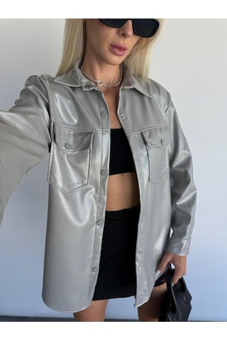 Kadın Gümüş Gri Oversize Düz Kesim Deri Ceket Gümüş Gri
